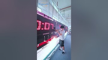 How long do you think it will take him to install the LED module？ #eagerled #leddisplay #ledwall