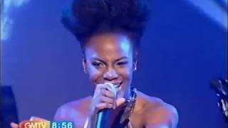 Noisettes - Dont Upset The Rhythm