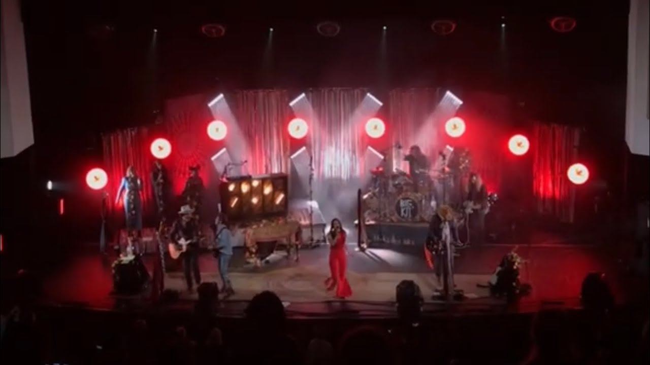 We The Kingdom Live Spanish River Church Encore Holy Water I’m