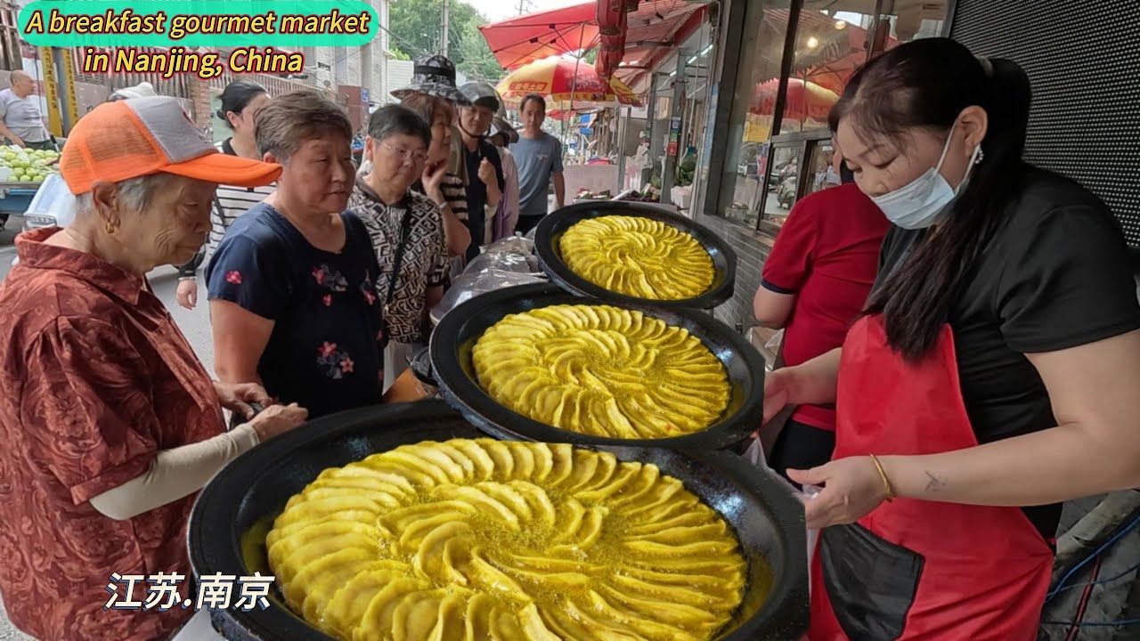 Странный рецепт говяжьих стрипсов на продуктовом рынке в Нанкине, Китай