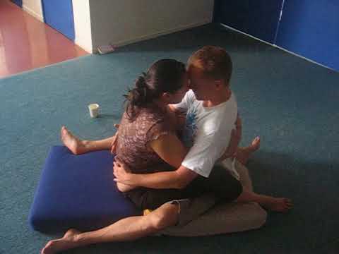 Tantra Kissing