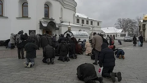 Orthodox monks expelled from Kyiv-Pechersk Lavra monastery refuse to leave