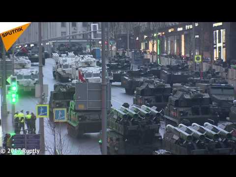Video: Moskova'da Askeri Zafer Günü Nasıl Yapılacak?