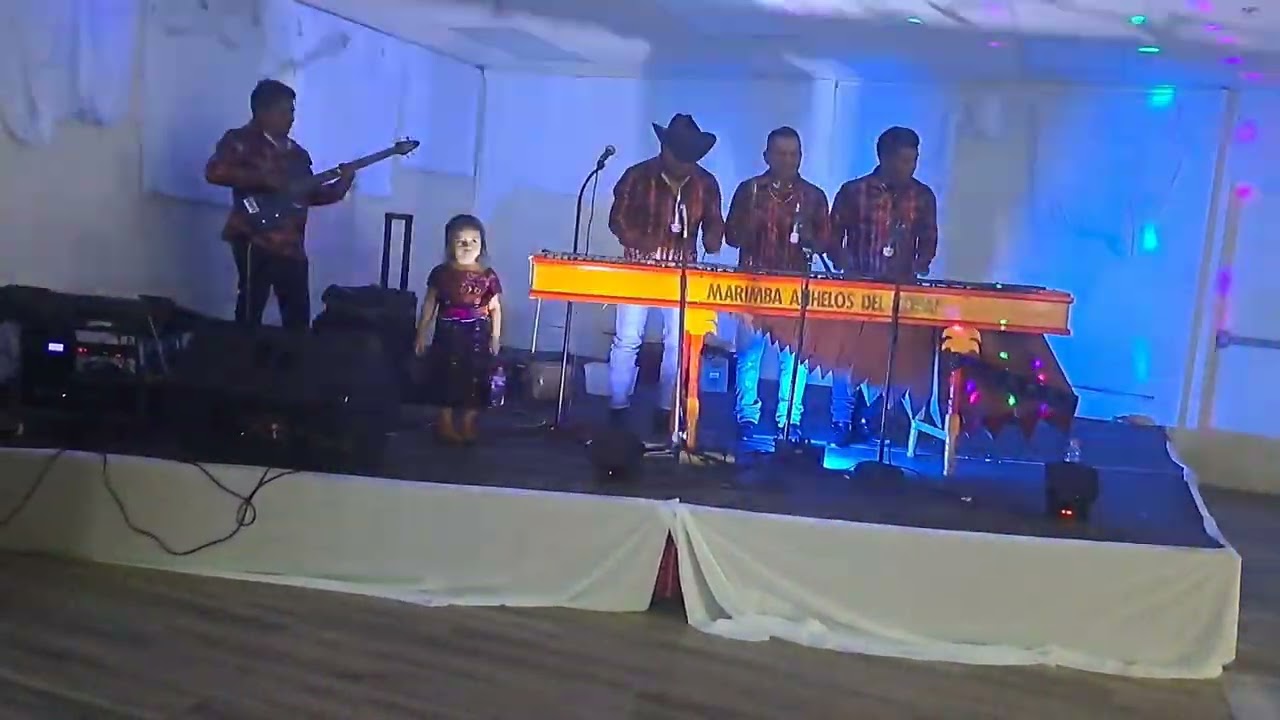 Flor De Capomo, Chilito Piquin Cuñao, Camaron Pelao, para contrataciones llamenos al 561-410-9997