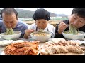 맛있게 삶은 삼겹살 수육과 뽕잎 국수 (Mulberry leaf noodles with Boiled Pork Belly) 요리&먹방!! - Mukbang eating show