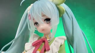 Hatsune Miku Flower Fairy Clover Ver. Prize Figure Showcase