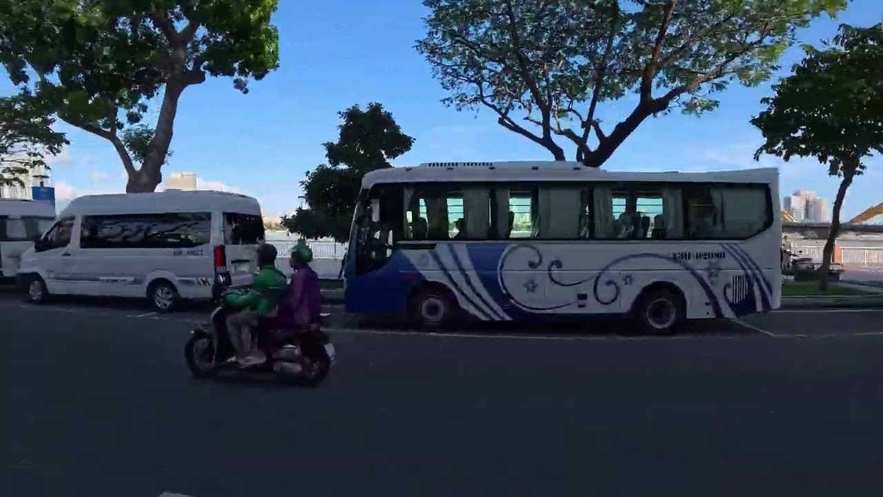 grab ride across dragon bridge da nang
