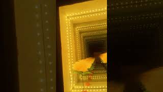 Infinity Vibes ✨The Mirror Maze 🪞Golden Glow 🌼Lost in Reflections.Pure Aesthetics