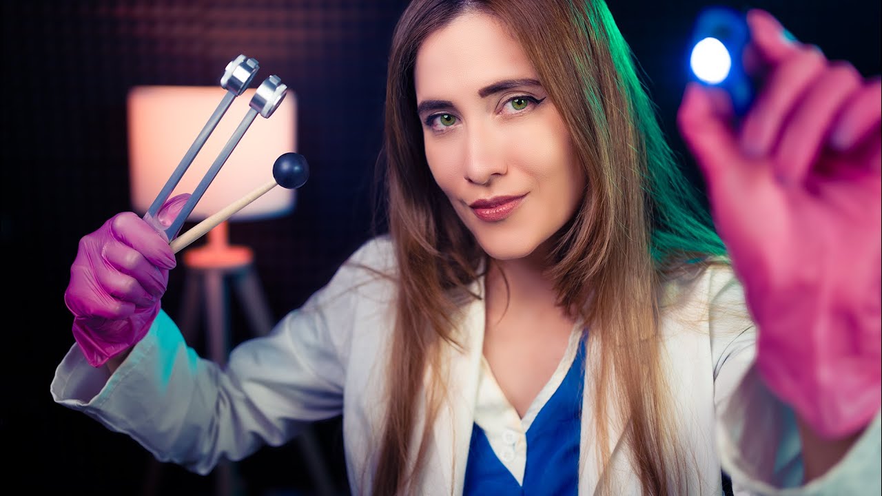 ASMR: ESAME DEI NERVI CRANICI. Realistico come non lo hai mai visto. | Asmr Ita