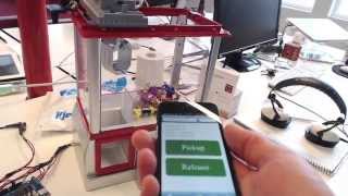 iPhone controlled candy grabber screenshot 4