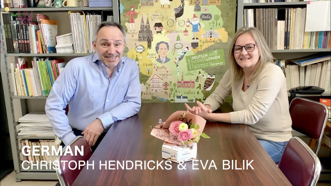 東京外国語大学 Tufs 27 Languages Message 東京外国語大学名物 27言語卒業祝いメッセージ 春 Youtube