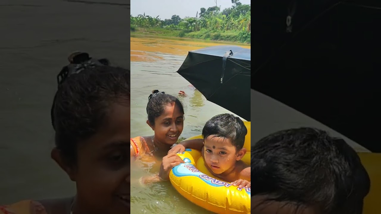 আজ আমরা সবাই পুকুরে স্নান করতে গেলাম 