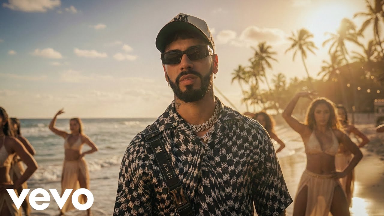 Anuel AA - Me Enloqueces (Official Music Video)