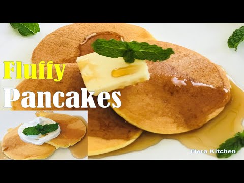 Video: Yuav Ua Li Cas Kom Pancakes Nrog Qhov