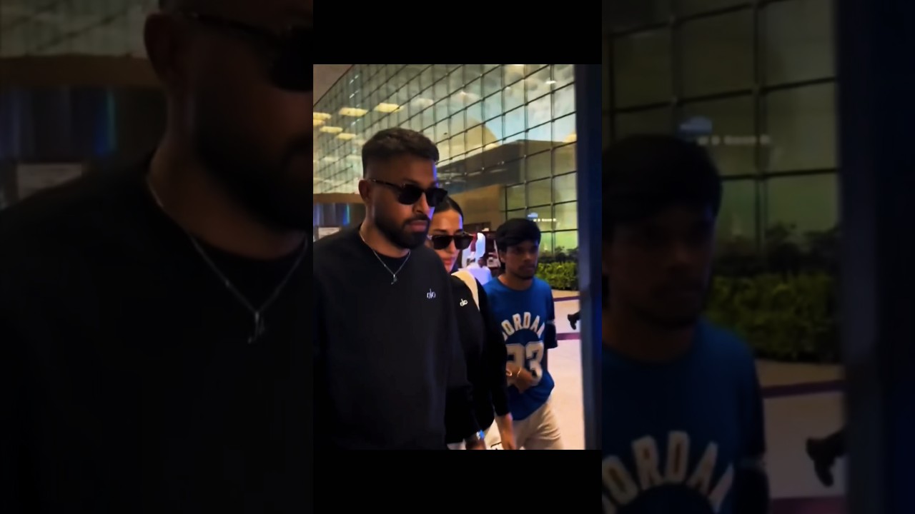 Hardik Pandya with his gf spotted going for a vacation right after IPL!  #hardikpandya