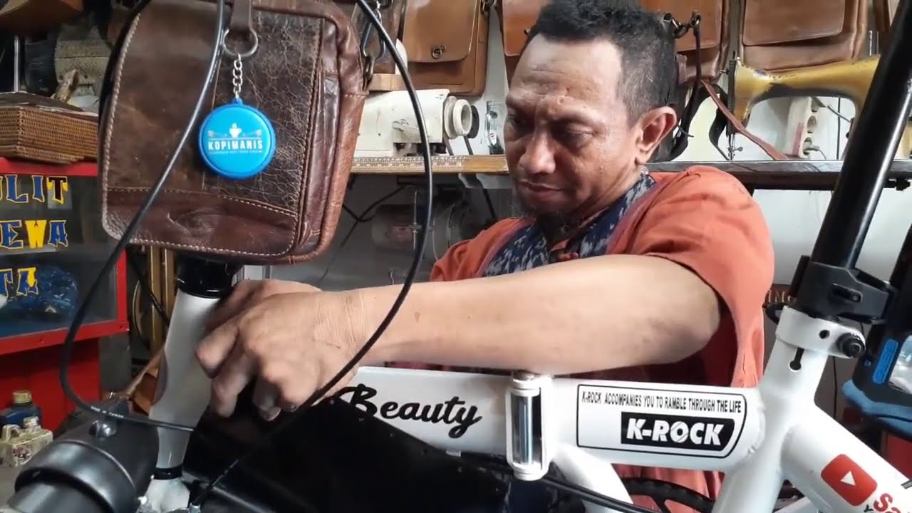 BEGINI JADINYA sepeda lipat K-ROCK Black Beauty dikasih COVER KULIT