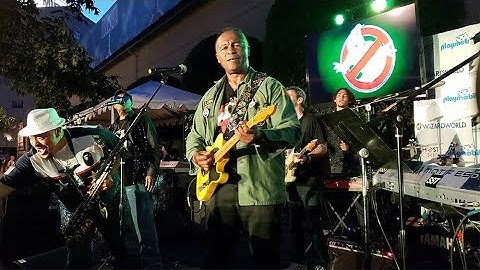 Ray Parker Jr. Sings "Ghostbusters" at Ghostbusters Fan Fest