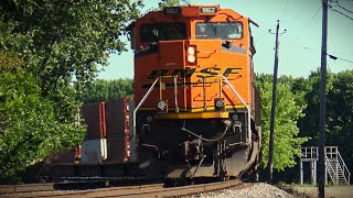 (HD, 60FPS) BNSF Intermodal SD70ACE!!