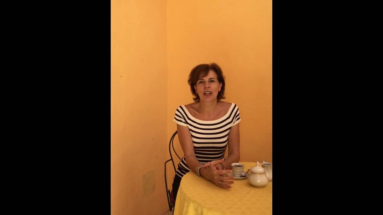 CAN YOU WEAR THE SAME OUTFIT TWICE? YouTube