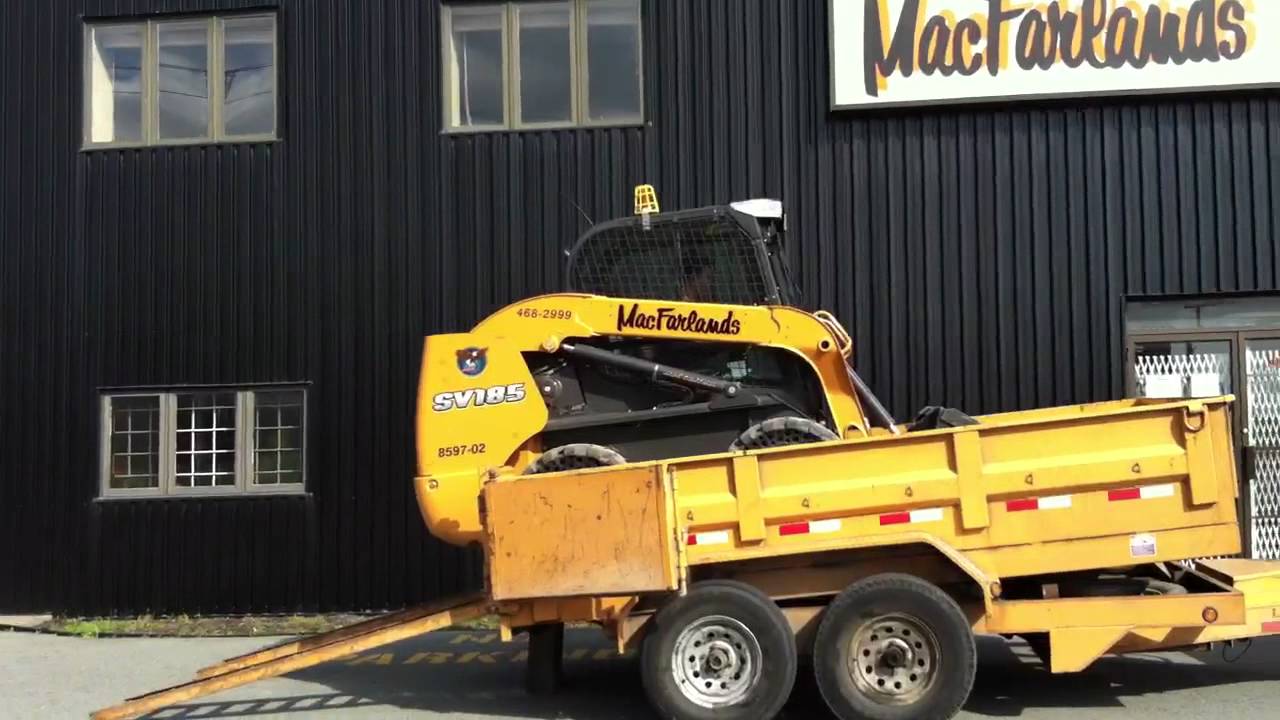 SKID STEER PRO UNLOADING DONUT FUN YouTube