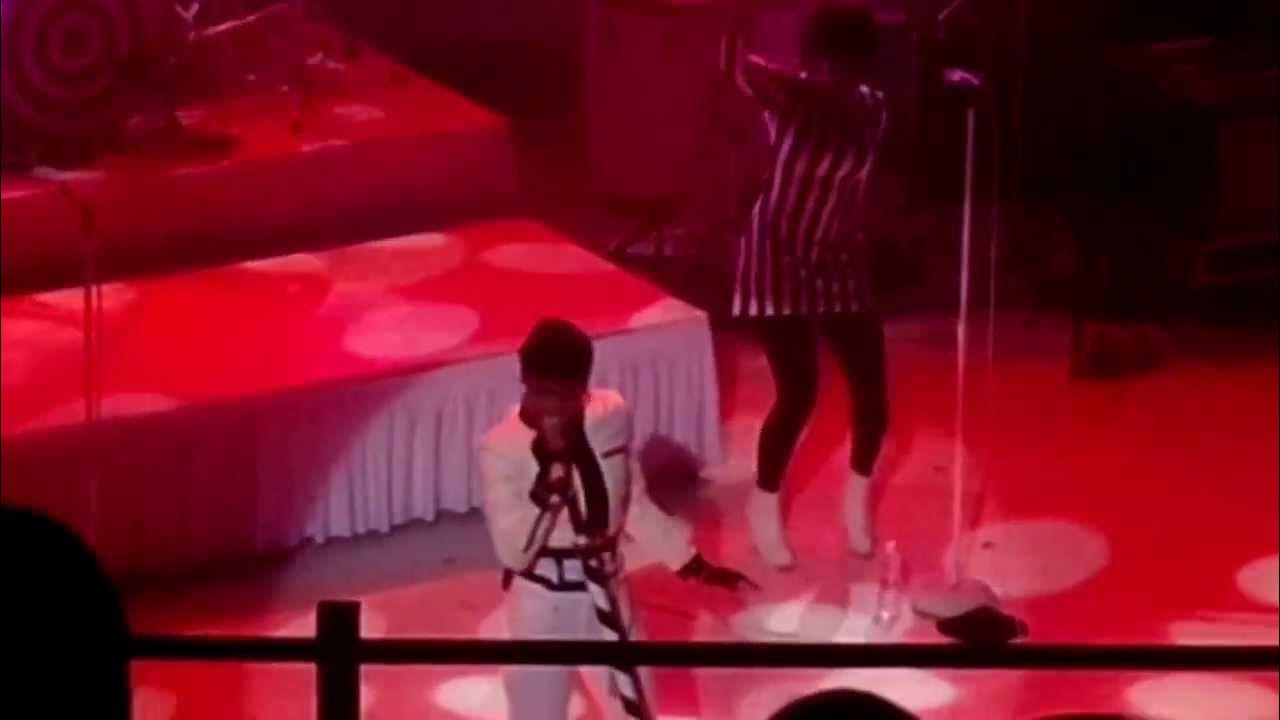 Janelle Monae - Givin' Them What they Love & Dance Apocalyptic Janelle Monae - Givin' Them What they Love & Dance Apocalyptic