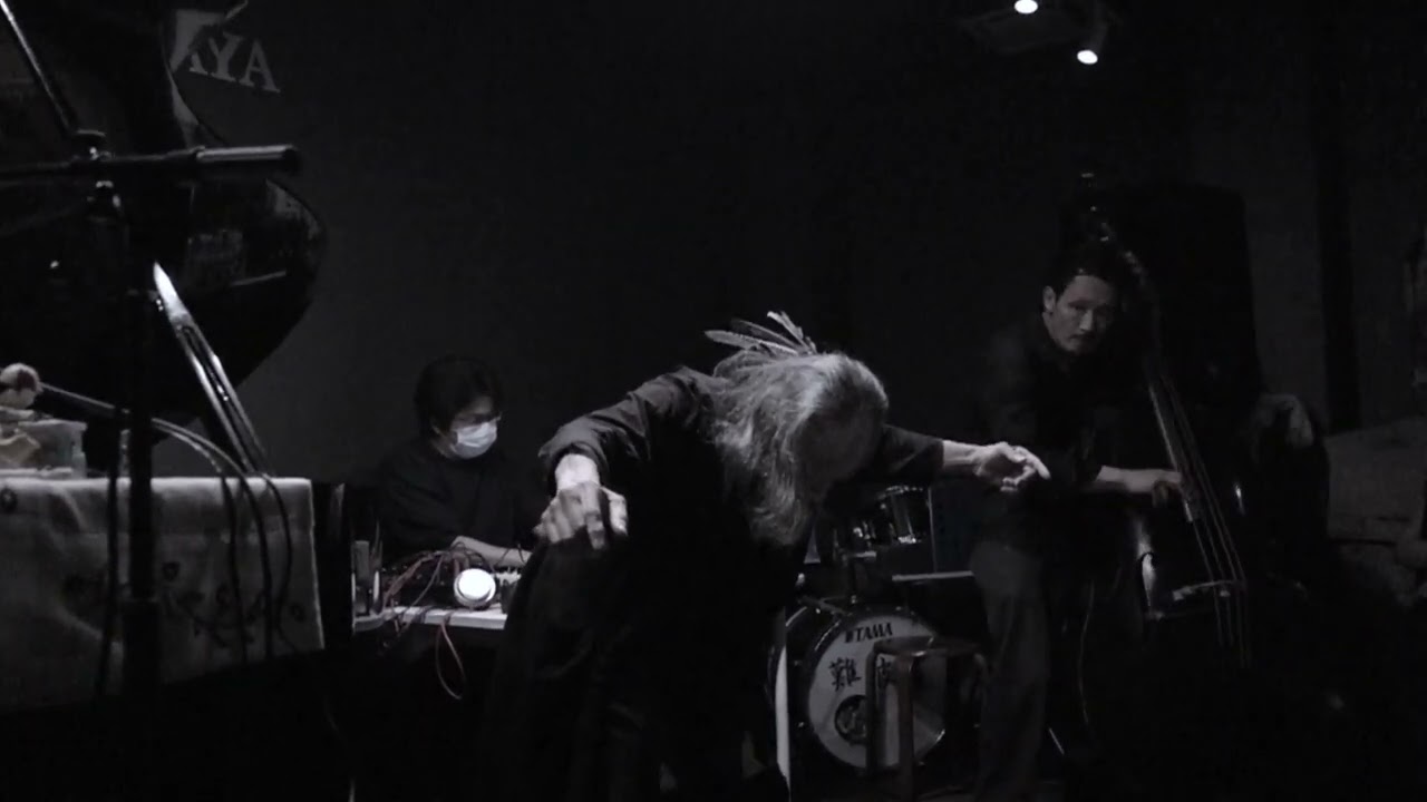 ハイ・フライング・バード／ジェファーソン・エアプレイン Jefferson Airplane - High Flyin' Bird - YouTube