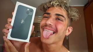 asmr - iphone 13 unboxing (lofi tapping and whispering)