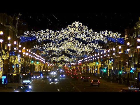 Video: St. Petersburg'da 2018-2019 Çocuk Noel ağaçları