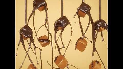 Caramel cubes with chocolate