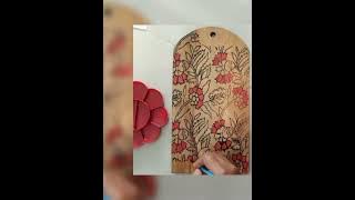 Melukis Batik Media Talenan Kayu.