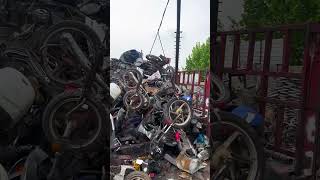 Unloading Process Of Scrapped Motorcycle