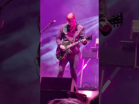 Make It Wit Chu Clip - Queens Of The Stone Age Riot Fest 2023