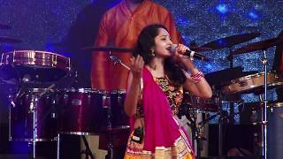 માં પાવગઢ થી - Ma pava te gadh thi By Santvani Trivedi Live at Mumbai With Parthiv Gohil