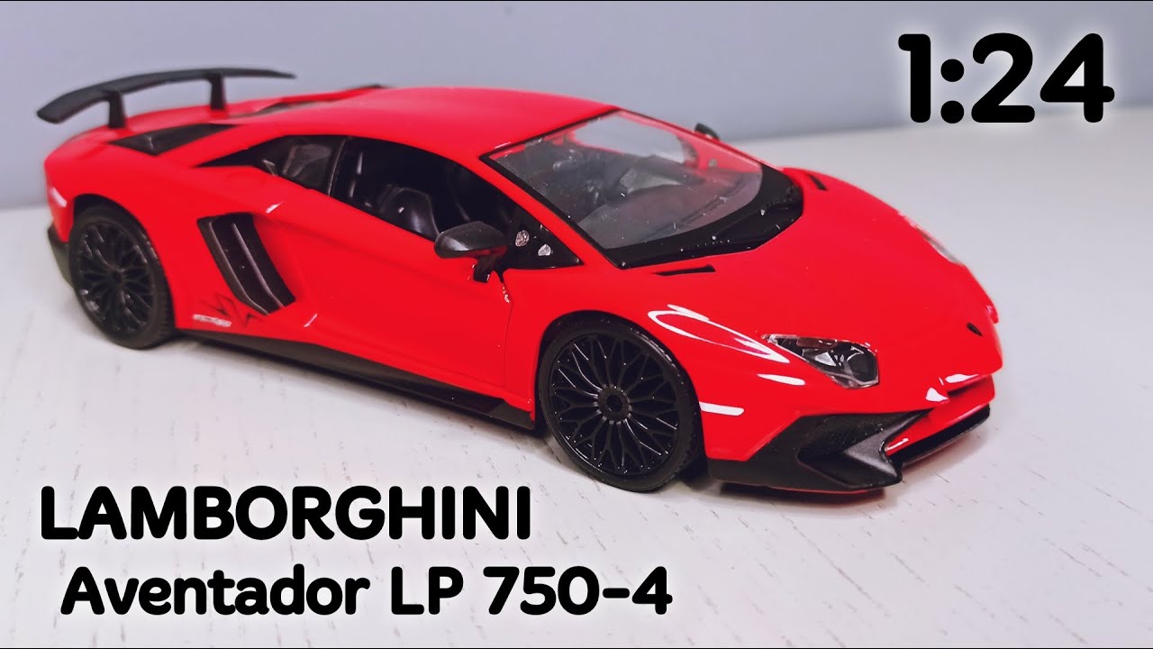 1:32 Sesli ve Işıklı Lamborghini LP750-SV Die Cast Çek Bırak Model Araba ve Tami