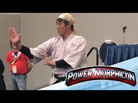 Sentai Suit Actor Yasuhiro Takeuchi Performs Roll Calls スーツアクター 竹内 康博 名乗り Power Morphicon