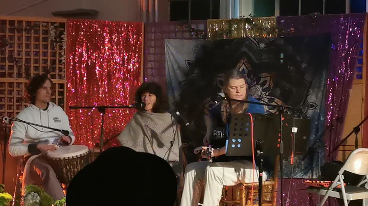 Sunshine with Nalini Blossom, Charlie Roscoe & Ran...