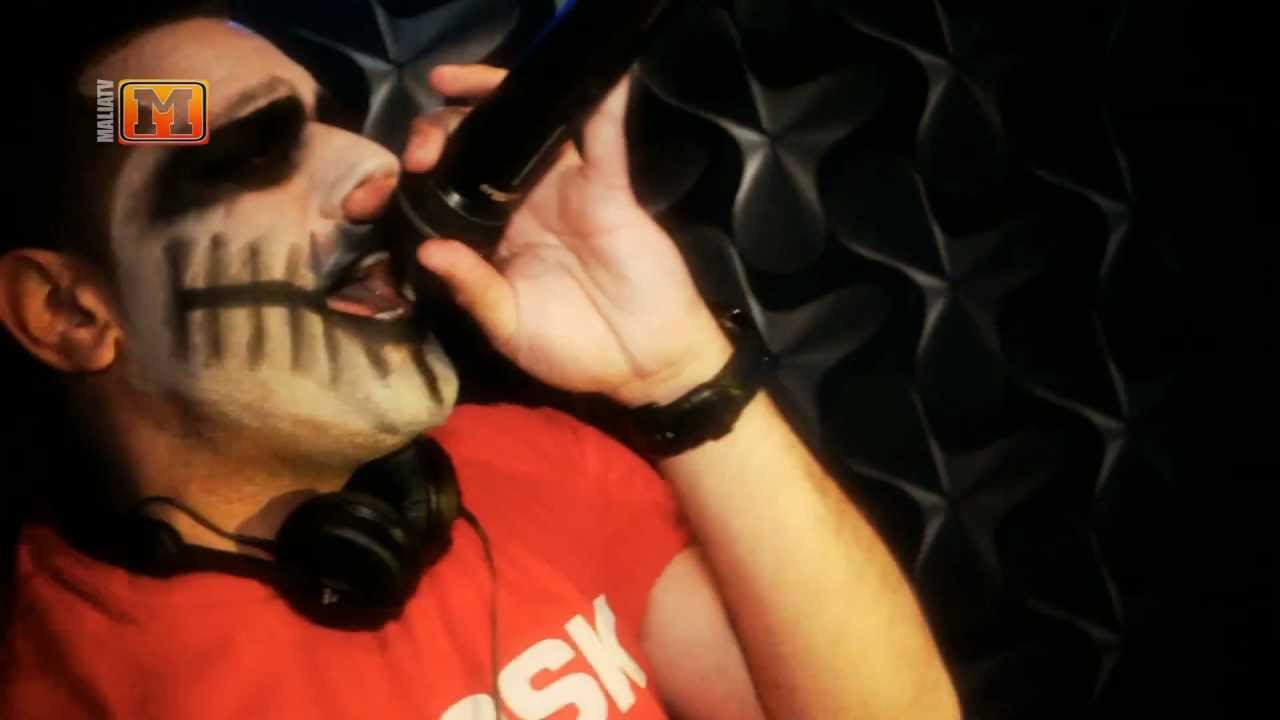 MaliaTV VARSKI Malibu Club Malia 2012 (Black Eyed Peas Pump It