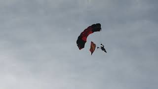 KC Chiefs 11 Nov 2018  military parachuter delivers the game ball screenshot 3
