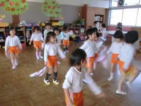リトミック（３歳児クラス） 2012年1１/2２