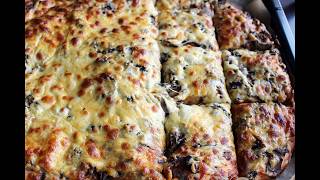 Puszysta Pizza Zapiekanka Z Pieczarkami