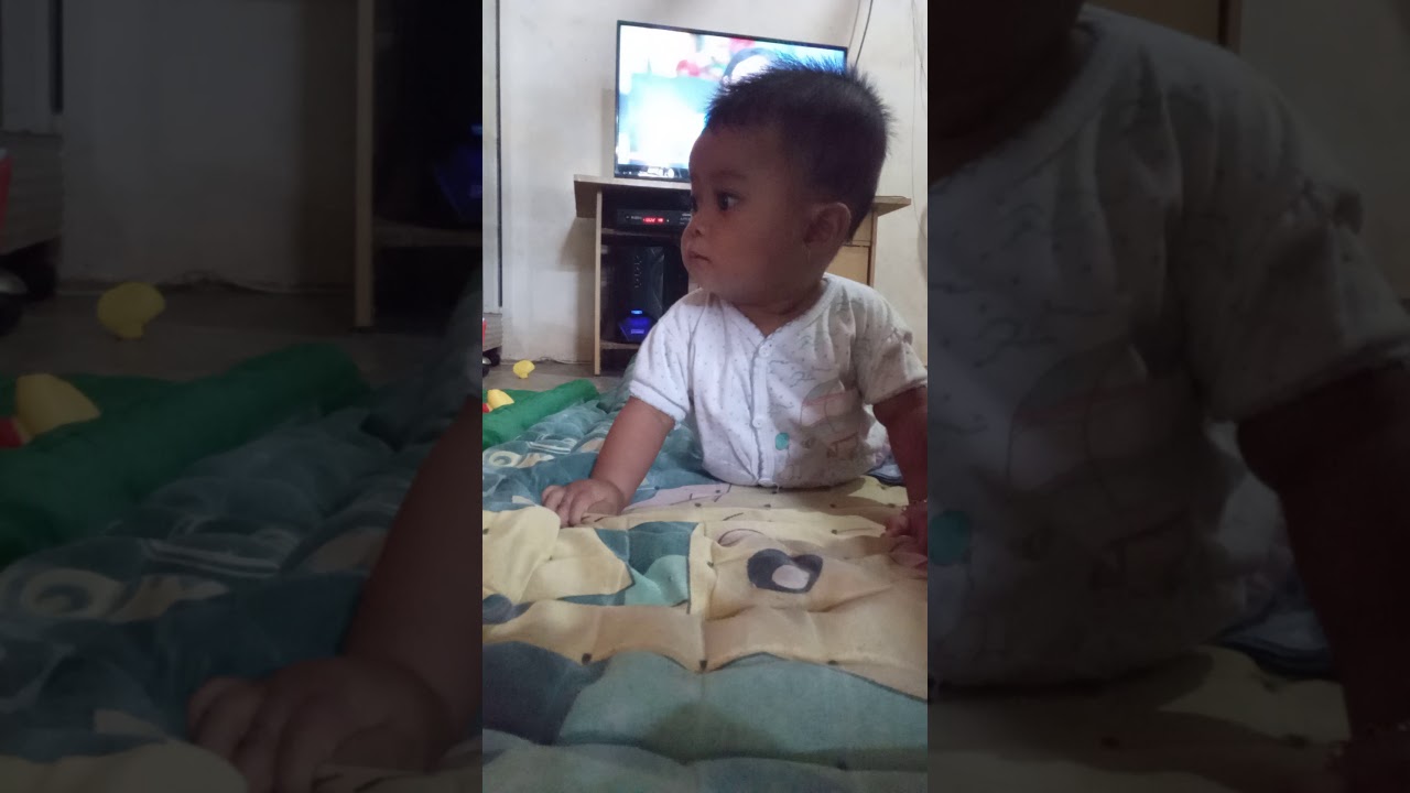 Tingkah anak wedok,lucu dan menggemaskan 