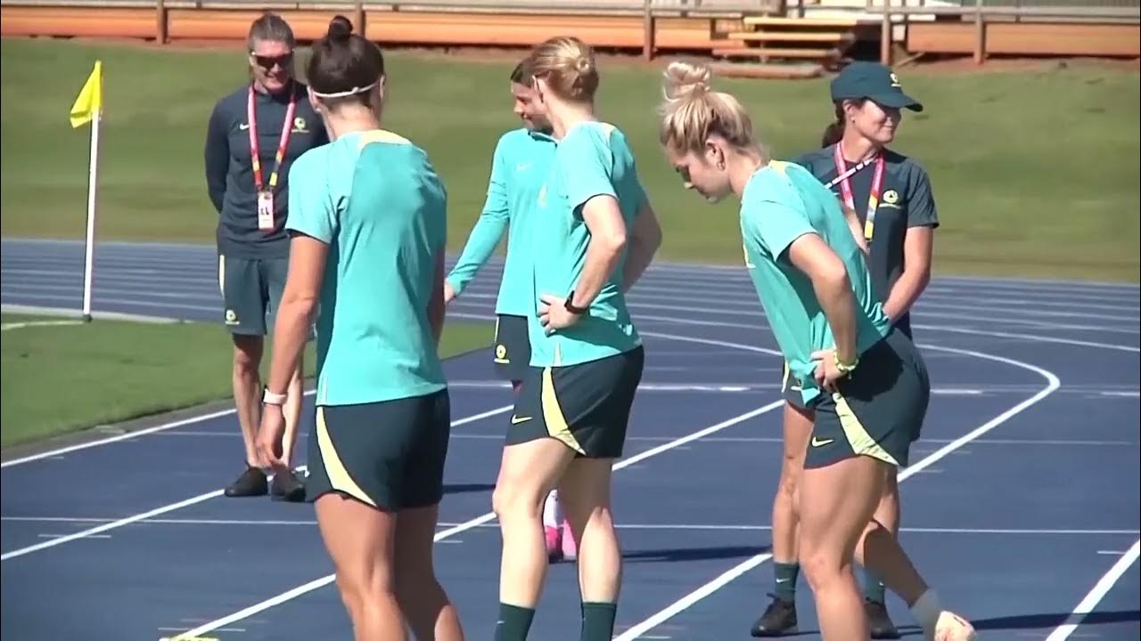 ACL recovery keeps Australia's all-time record goalscorer Sam Kerr out