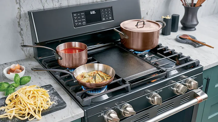 Edge-To-Edge Grates Cooktop