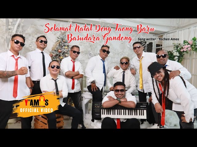 SELAMAT NATAL DENG TAONG BARU BASUDARA GANDONG - Yochen Amos 'n Friends (Official Music Video) class=