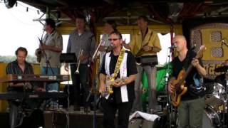 Chris Daniels & Bmaster - I Like Your Shoes