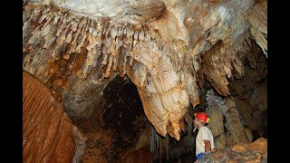 EXPLORACIÓN ESPELEOLOGÍCA EN LA CUEVA DE EL SOPLAO. CANTABRIA