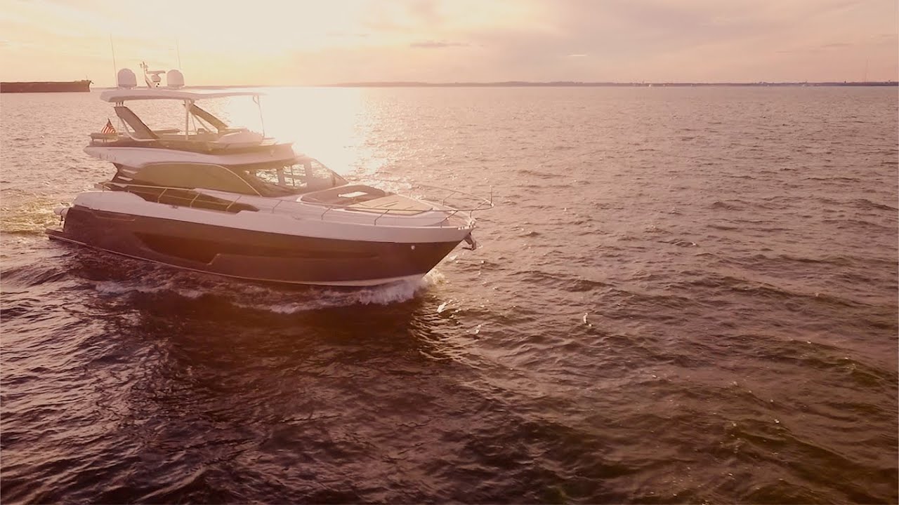 2020 Fairline Squadron 68 'Blind Date'