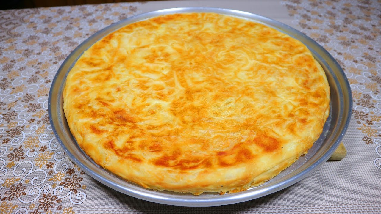 Byrek tradicional me gjizë