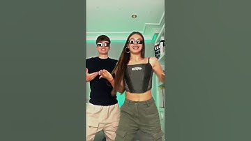 Thumbnail of la mama de la mama 💃💕 #dance #tiktok #trending
