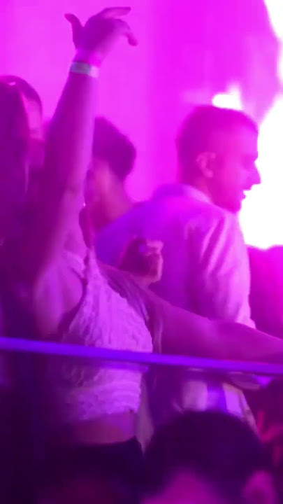 DJ Tititiiii.. #nightclubvibes #musica #musicvideo